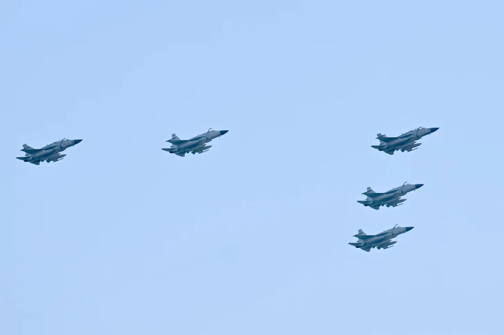 Media.az - Новости Азербайджана - Президент Ильхам Алиев выступил на военном параде, посвященном пятой годовщине Победы