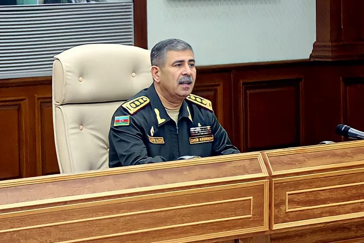 Министр обороны Азербайджана провел итоговое заседание коллегии за 2025 год