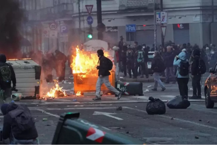 В Турине 30 человек пострадали в столкновениях