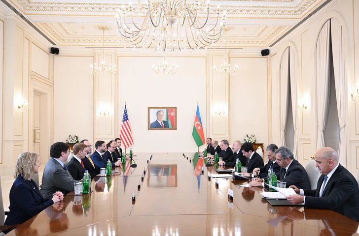 Состоялась встреча Президента Ильхама Алиева с вице-президентом США в расширенном составе