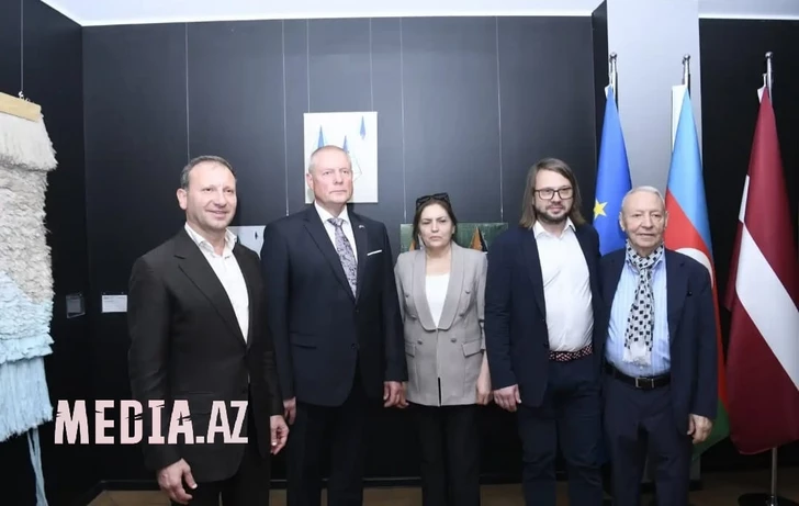 Media.az - Новости Азербайджана - В Баку открылась выставка, объединившая несколько поколений латвийских художников