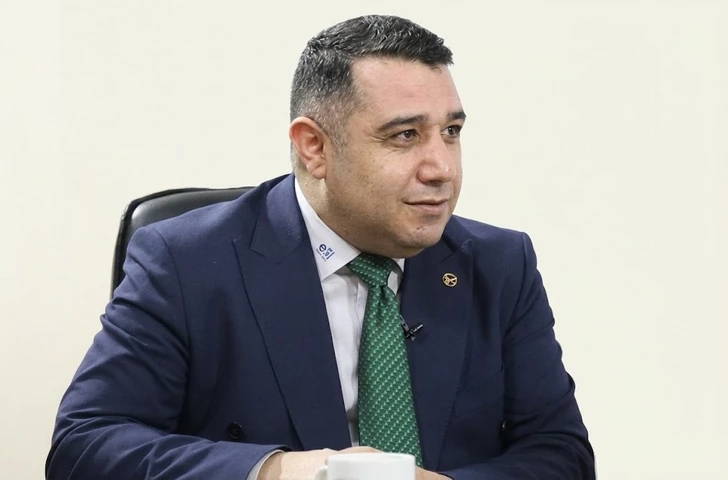 Media.az - Новости Азербайджана - Отпуск по отцовству в Азербайджане: почему лишь немногие отцы пользуются своим правом?