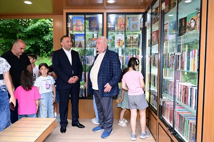 Media.az - Новости Азербайджана - В центре Шуши открылась первая библиотека под открытым небом