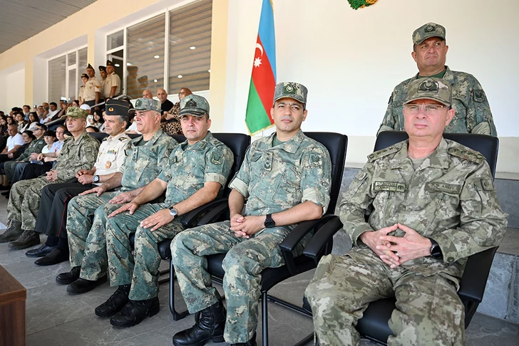 Media.az - Новости Азербайджана - Молодые курсанты Военного института имени Гейдара Алиева приняли военную присягу