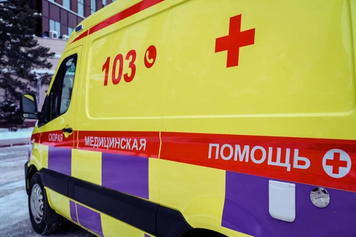 Россиянка выжила после падения с 13-го этажа