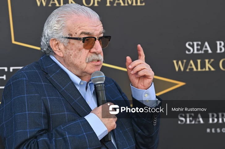 Media.az - Новости Азербайджана - В Баку открыли звезду Юлия Гусмана на Sea Breeze Walk of Fame