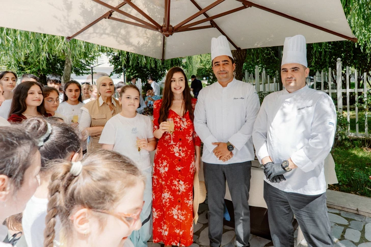 Media.az - Новости Азербайджана - Лейла Алиева приняла участие в открытии персональной выставки и акции по посадке деревьев в Габале