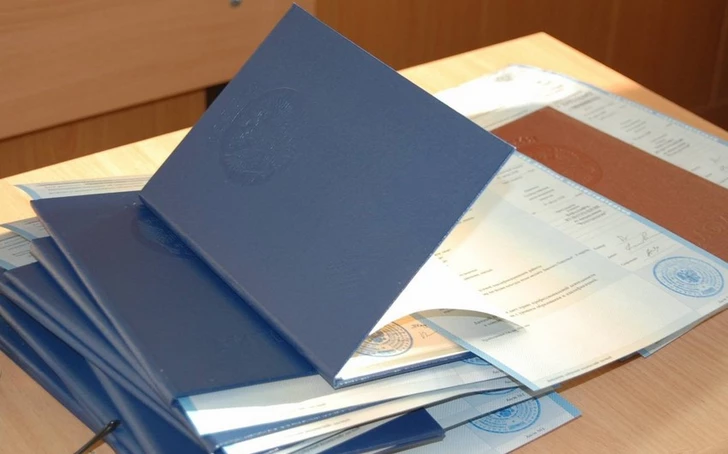 Диплом получен — придётся учиться заново? Как меняются требования рынка труда в Азербайджане