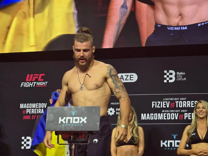 Media.az - Новости Азербайджана - Перед UFC Fight Night в Баку состоялись торжественная церемония взвешивания и битва взглядов