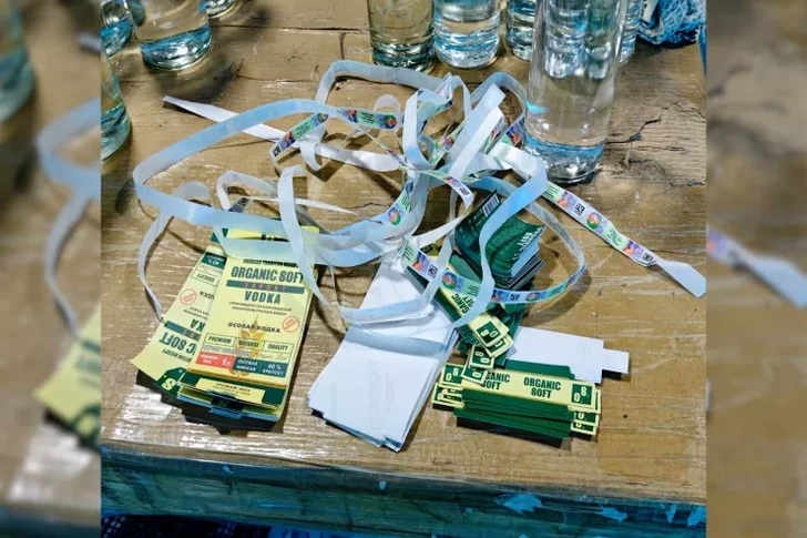 Media.az - Новости Азербайджана - Сотни бутылок спиртного с поддельными акцизами: в Баку пресекли работу подпольного цеха