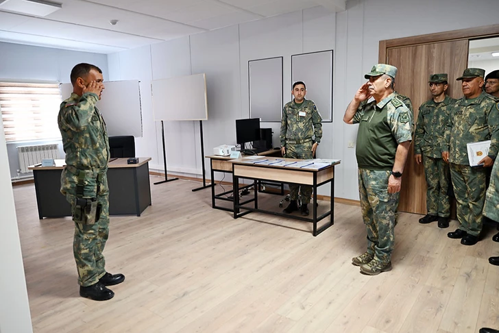 Media.az - Новости Азербайджана - Руководство Минобороны понаблюдало за ходом тренировок в рамках учений «Сила единства - 2026»