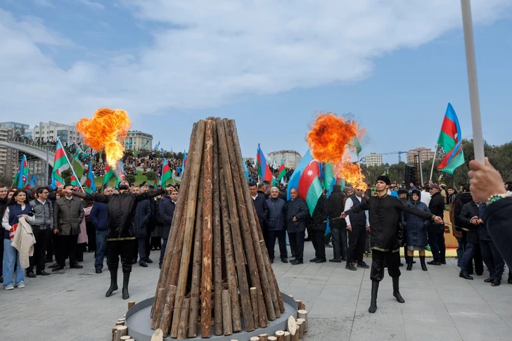 В Баку прошло праздничное мероприятие по случаю праздника Новруз