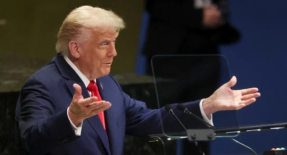 Белый дом выпустил анимацию с Трампом, читающим «Список непослушных» мигрантов
