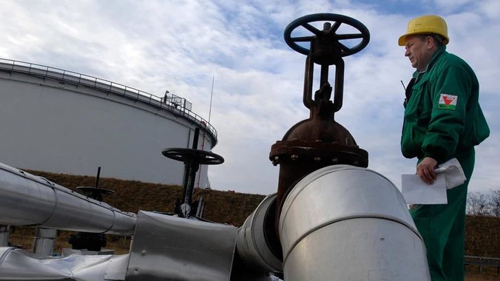 Словакия ввела режим кризисной ситуации из-за дефицита нефти - СМИ