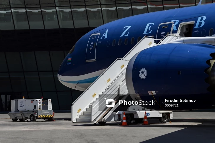 AZAL раскрыл показатели загрузки кресел и пассажиропотока за семь месяцев