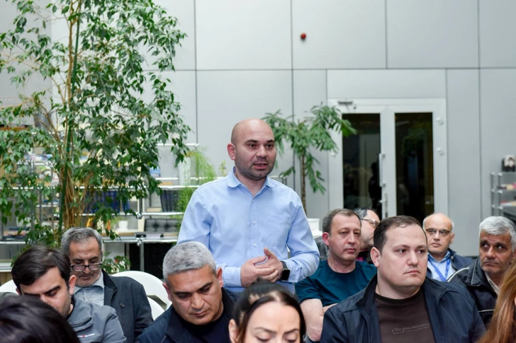 Media.az - Новости Азербайджана - Федерация шахмат Азербайджана провела встречу с родителями юных шахматистов