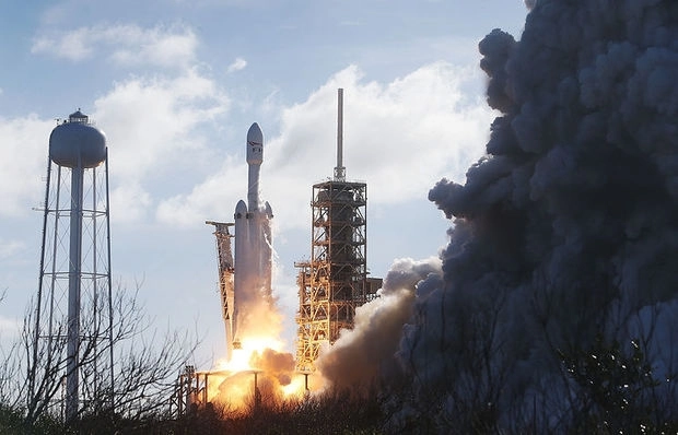 Минобороны США купило ракету Falcon Heavy