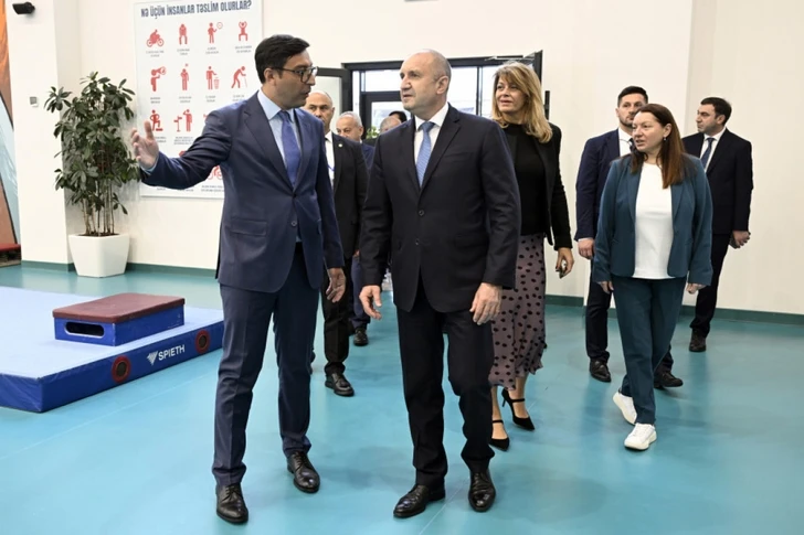 Президент Болгарии и его супруга посетили Национальную гимнастическую арену