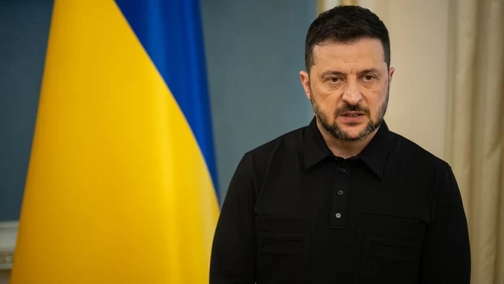 Зеленский подтвердил атаку на Московский нефтеперерабатывающий завод