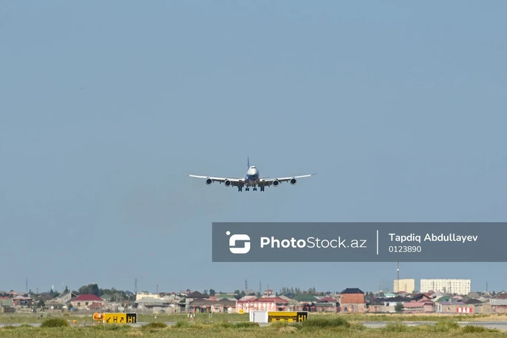 Азербайджан принял свыше 12 тысяч рейсов за шесть месяцев