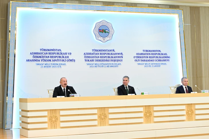 Media.az - Новости Азербайджана - Алиев, Бердымухамедов и Мирзиёев выступили для прессы