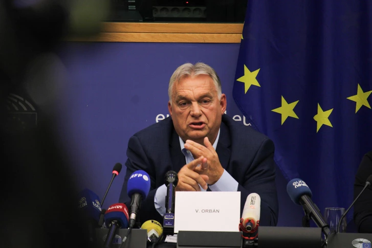 Премьер Венгрии назвал возможную прослушку главы МИД серьезным нападением на страну