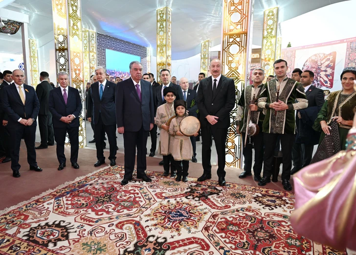 Президент Ильхам Алиев ознакомился с Фестивалем национальных блюд стран-участниц СНГ