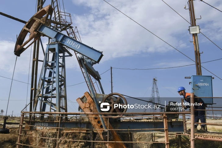 Нефть Azeri Light значительно превысила заложенную в госбюджете Азербайджана цену