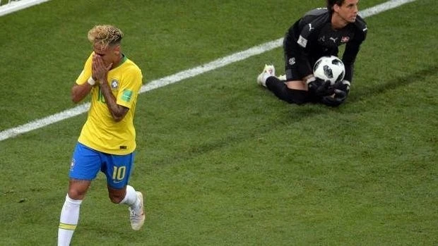 Неймар покинул тренировку сборной Бразилии