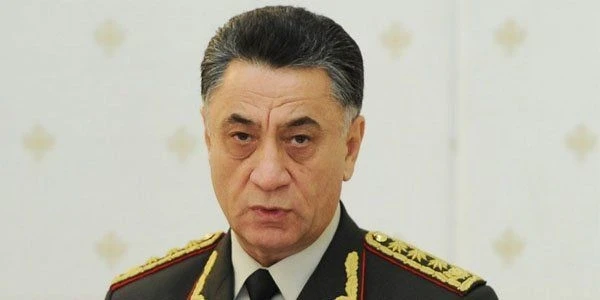 Министр наказал офицеров из-за азербайджанского певца
