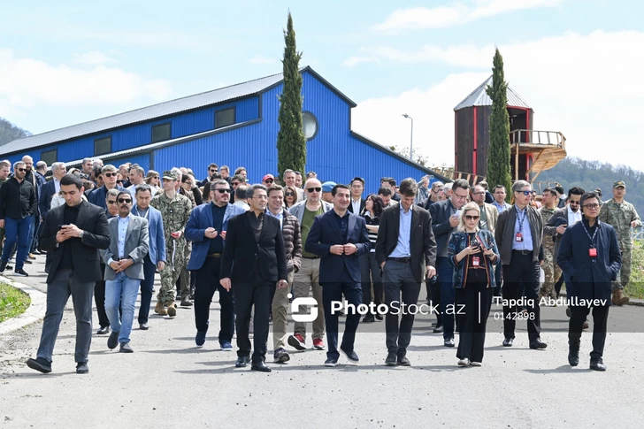 Представители аккредитованного в Азербайджане дипкорпуса побывали в агропромышленном парке в Лачыне