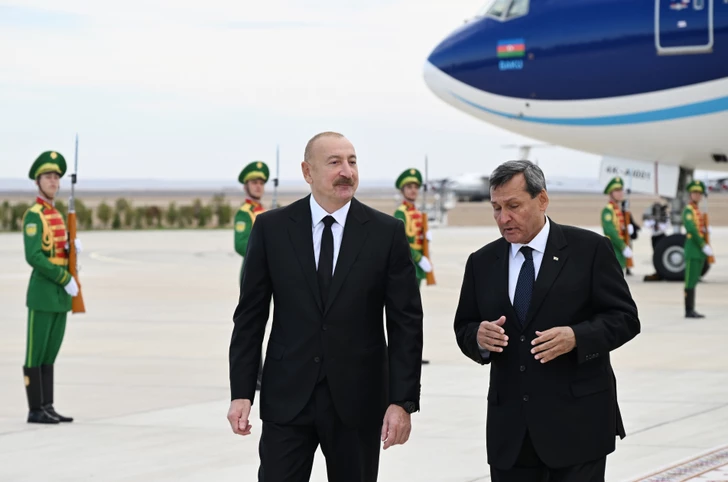 Media.az - Новости Азербайджана - Президент Ильхам Алиев прибыл с рабочим визитом в Туркменистан