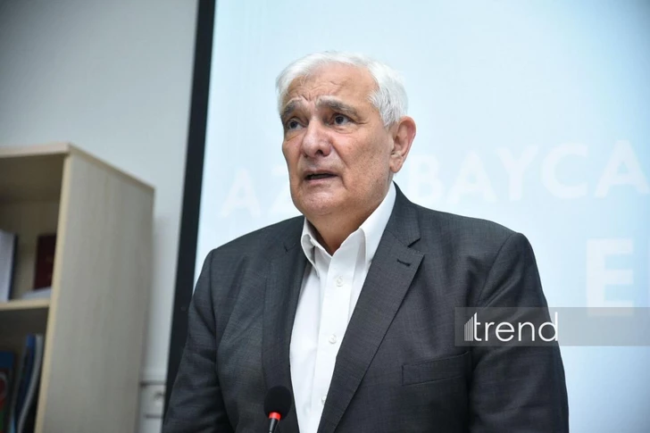 Media.az - Новости Азербайджана - Михаил Гусман удостоен звания почетного профессора Азербайджанского университета языков