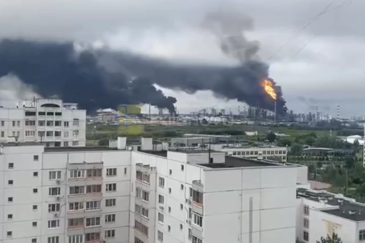 Media.az - Новости Азербайджана - Массированная атака БПЛА на Московскую область РФ: под ударами торговые центры и дома