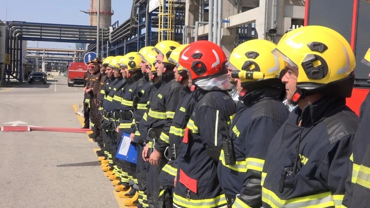 Media.az - Новости Азербайджана - В Баку на НПЗ имени Гейдара Алиева прошло пожарно-тактическое учение