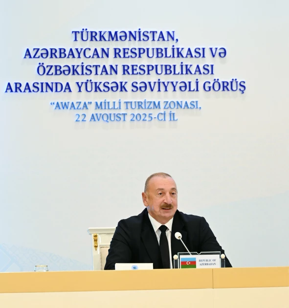 Media.az - Новости Азербайджана - Алиев, Бердымухамедов и Мирзиёев выступили для прессы