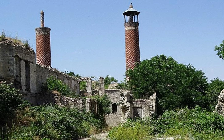 The Gulf Observer: 700 исторических памятников Азербайджана стали жертвами армянской оккупации