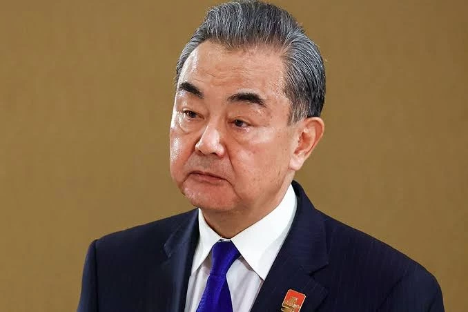 Глава МИД КНР посетит Азербайджан