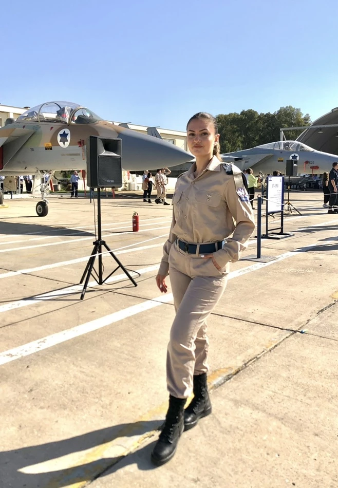 Media.az - Новости Азербайджана - Два года под рев двигателей F-15: как азербайджанка стала сержантом ВВС Израиля