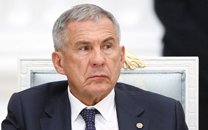 Раис Татарстана назвал глупостью запрет в РФ принимать в школы не знающих русский язык детей