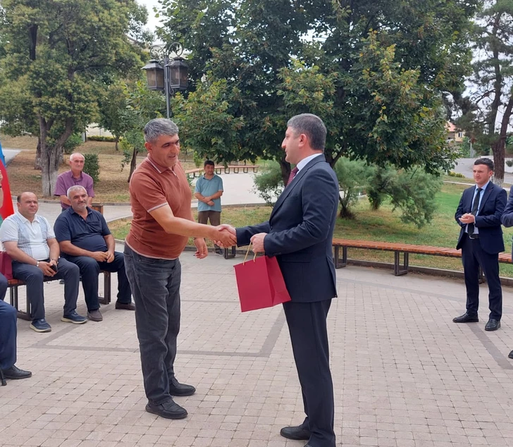 Media.az - Новости Азербайджана - Прибывшим в город Ханкенди семьям вручены ключи от квартир