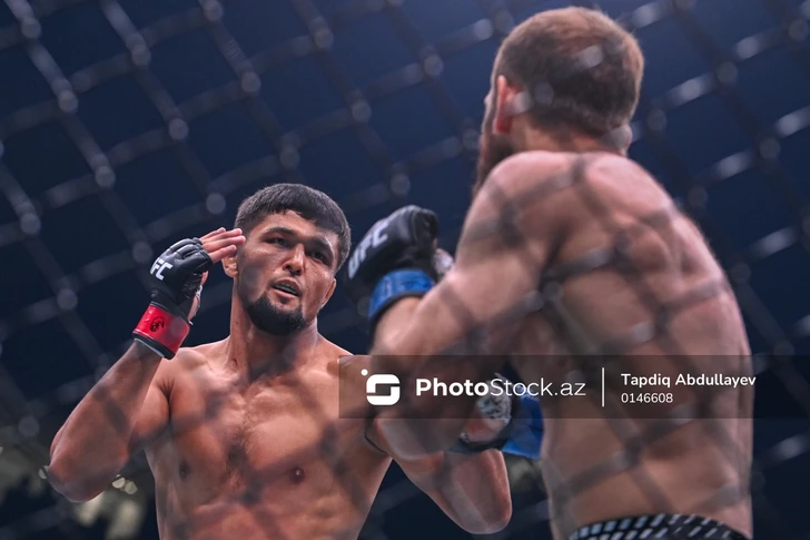 Media.az - Новости Азербайджана - В Баку прошел турнир UFC Fight Night: Рафаэль Физиев одержал победу в главном бою основного карда