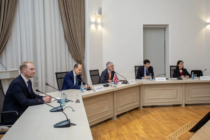 Media.az - Новости Азербайджана - Азербайджан и Великобритания объединяют усилия в развитии «зеленой» энергетики: подписан меморандум