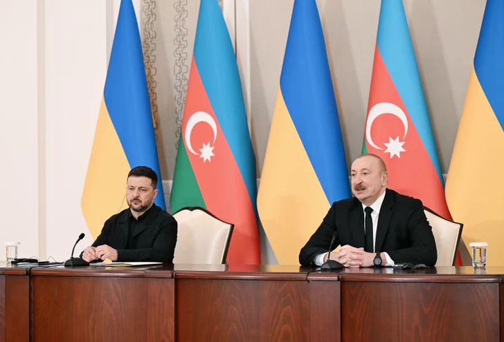 Президенты Азербайджана и Украины выступили с заявлениями для прессы