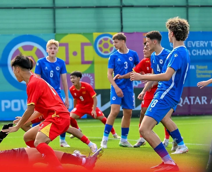 Где можно посмотреть матчи первого чемпионата мира FIFA U-15 в Баку?