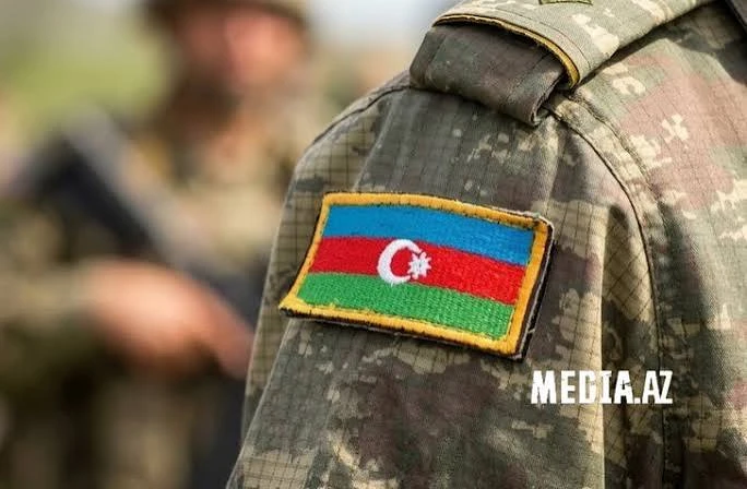 Офицерам с ученой степенью в Азербайджане сократят срок пребывания в звании лейтенанта