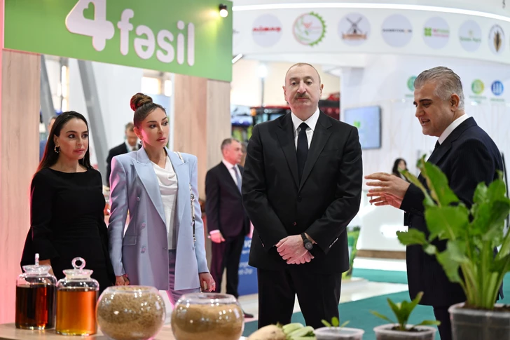 Президент Ильхам Алиев ознакомился с выставками Caspian Agro Week и InterFood Azerbaijan