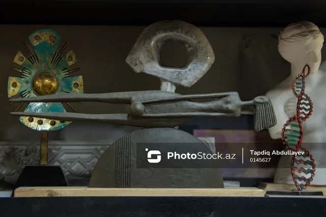 Media.az - Новости Азербайджана - Фоторепортаж: мир скульптуры глазами Теймура Гарибова