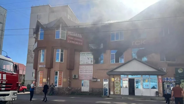 Пожар в торговом комплексе в Республике Башкортостан унес жизни четырех человек