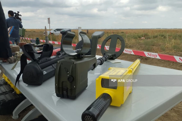 Media.az - Новости Азербайджана - Комиссар ЕС понаблюдала за процессом разминирования в Агдаме